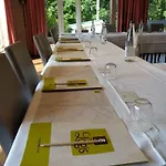 Logis Notre-dame De Bonne Fontaine 3*