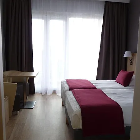 Logis Notre-dame De Bonne Fontaine Hotel