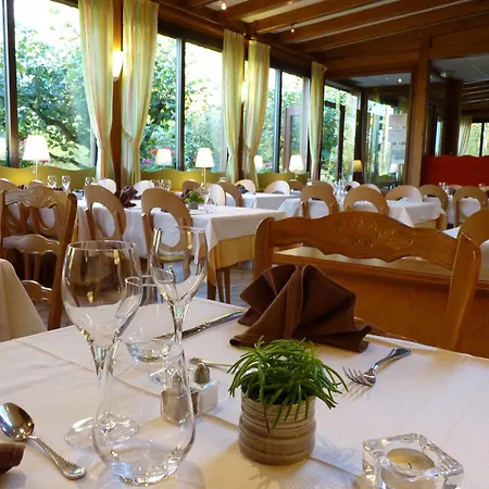 Logis Notre-dame De Bonne Fontaine Hotel Danne-et-Quatre-Vents
