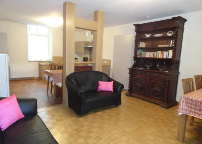 Logis Notre-dame De Bonne Fontaine 3*