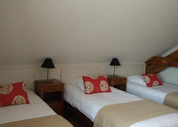 Logis Notre-dame De Bonne Fontaine 3*