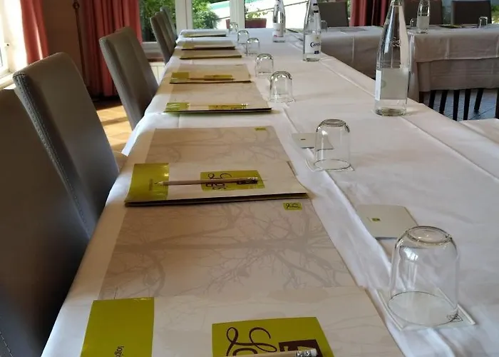 Logis Notre-dame De Bonne Fontaine 3*