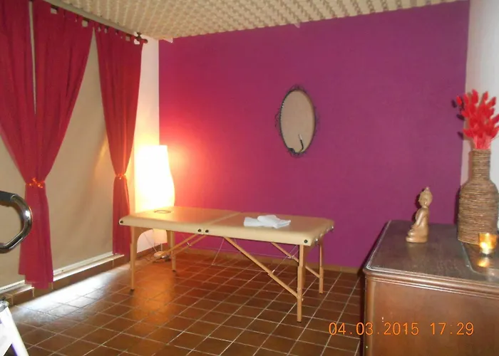 Hotel Logis Notre-dame De Bonne Fontaine Danne-et-Quatre-Vents