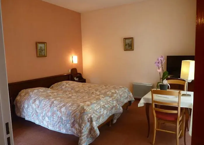 Hotel Logis Notre-dame De Bonne Fontaine Danne-et-Quatre-Vents